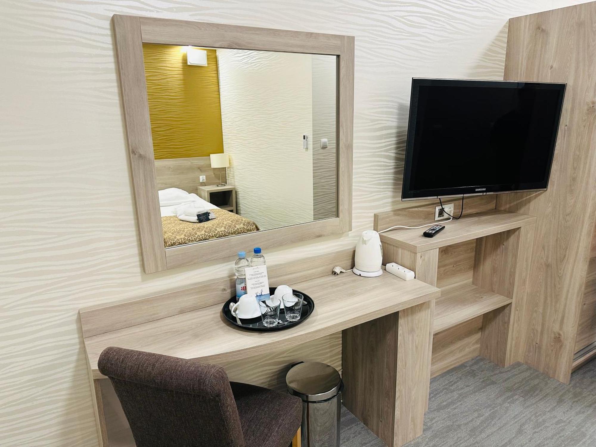 Miejsca Noclegowe W Arka Medical Spa Колобжег Екстериор снимка